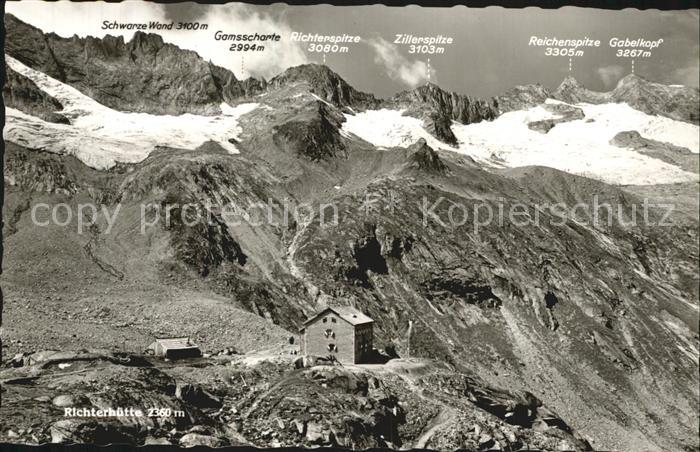Richterhuette mit Schwarze Wand Gamsscharte Richterspitze Zillerspite Reichenspi