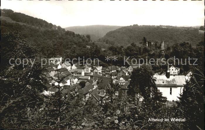 Altwied Panorama im Wiedtal