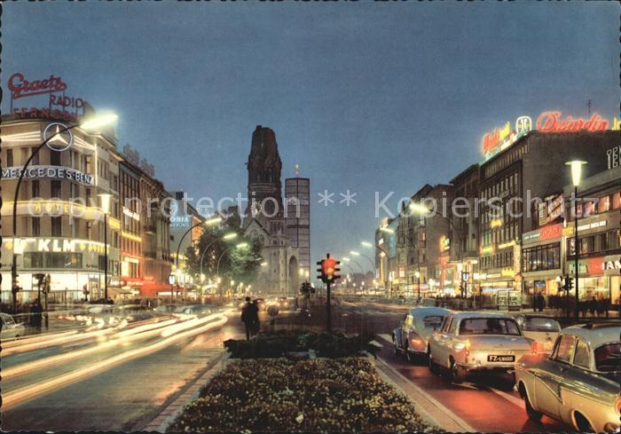 BERLIN CITY Kurfuerstendamm mit alter und neuer Kaiser Wilhelm Gedaechtniskirch