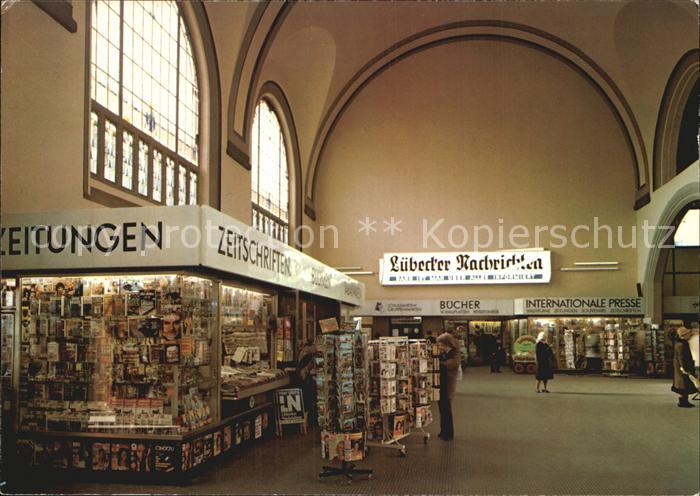 LueBECK  CITY Hauptbahnhof Internationale Presse Taschenbuecher