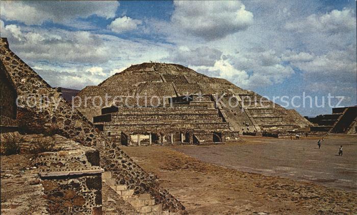 Teotihuacan Pyramiden La Luna