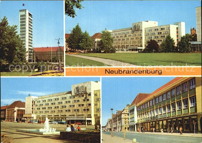 Neubrandenburg Hochhaus am Karl Marx Platz Centrum Warenhaus