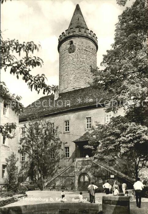Kahla Thueringen Leuchtenburg Burghof