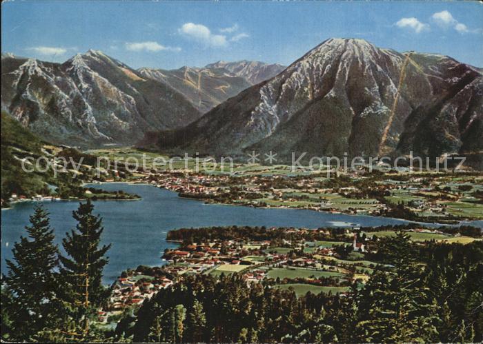 Tegernsee Bayern Blick auf Bad Wiessee Rottach Egern