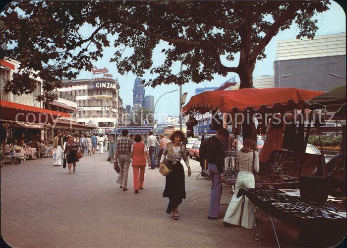 BERLIN  CITY Kurfuerstendamm Kaiser-Wilhelm-Gedaechtniskirche Strassenhaendler