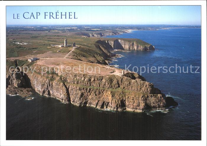 Cap Frehel Cotes d Armor Bretagne Fliegeraufnahme mit Leuchtturm