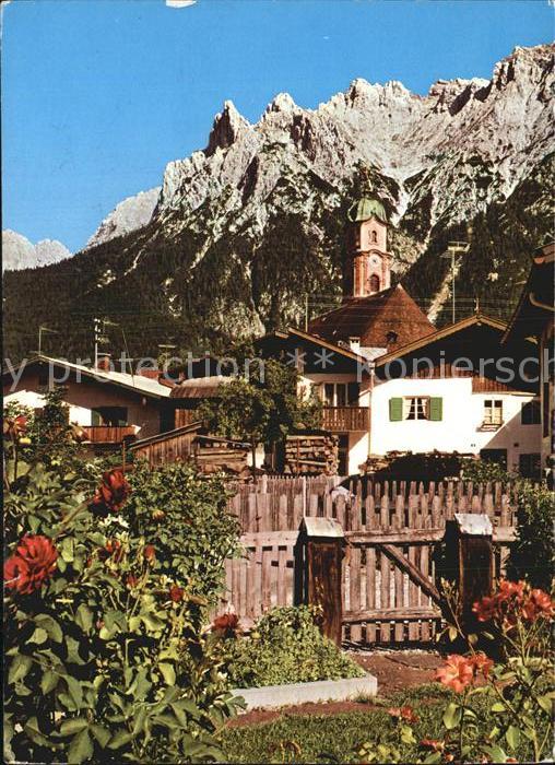 Mittenwald Bayern gegen Karwendelgebirge
