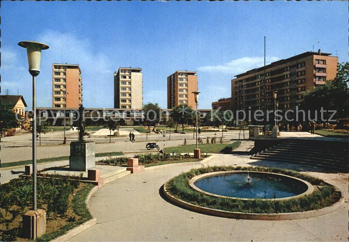 Bor Serbien Platz mit Brunnen