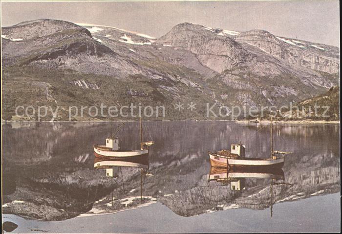 Boote Fischkutter Norwegen Bonnasjoen Nordland