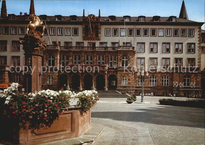 Wiesbaden Rathausplatz