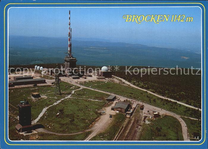 Brocken Harz Fliegeraufnahme mit Sendetuermen