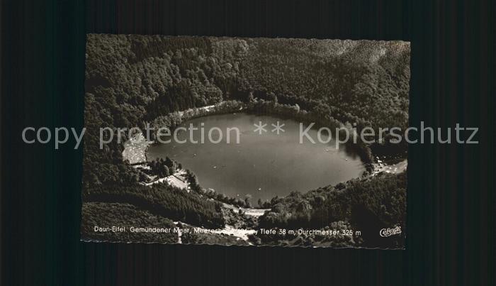 Daun Eifel Fliegeraufnahme Gemuender Maar