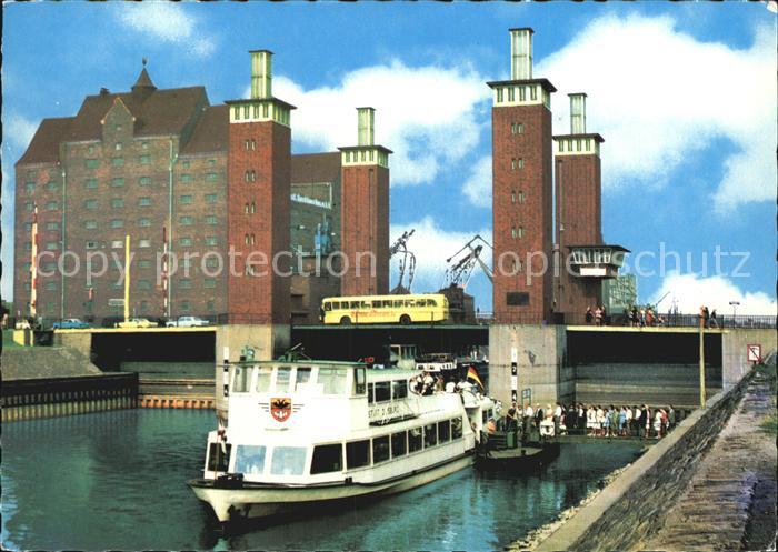 Duisburg Ruhr Schwanentorbruecke