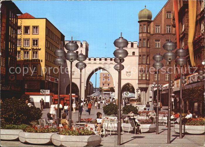 Muenchen Bayern Karlstor Neuhauser Strasse City
