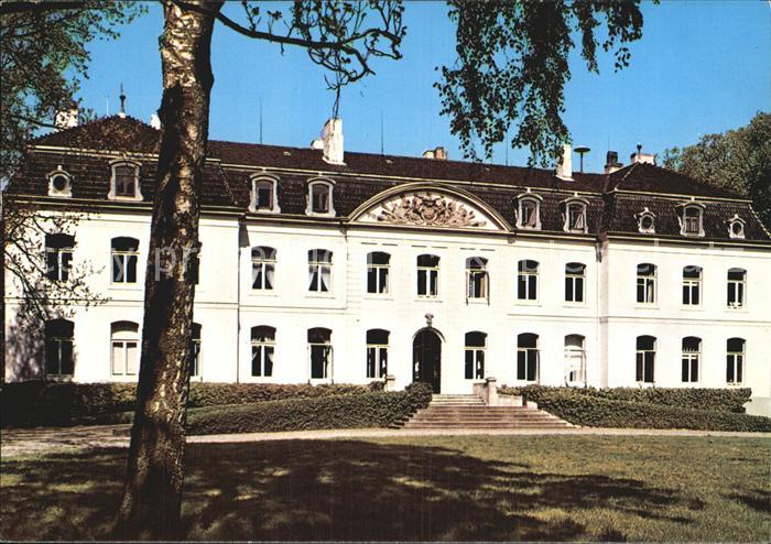 Weissenhaus Schloss