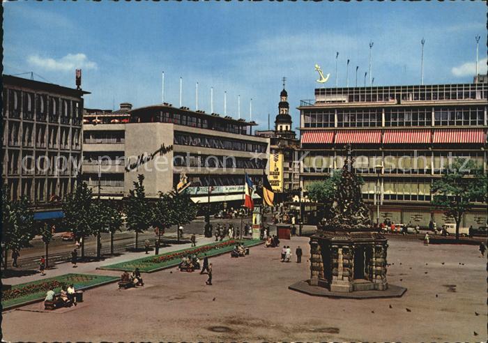 MANNHEIM BW Paradeplatz Grupello Brunnen