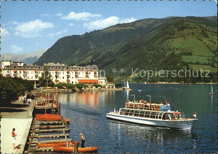 Zell See Uferpromenade und Grand-Hotel