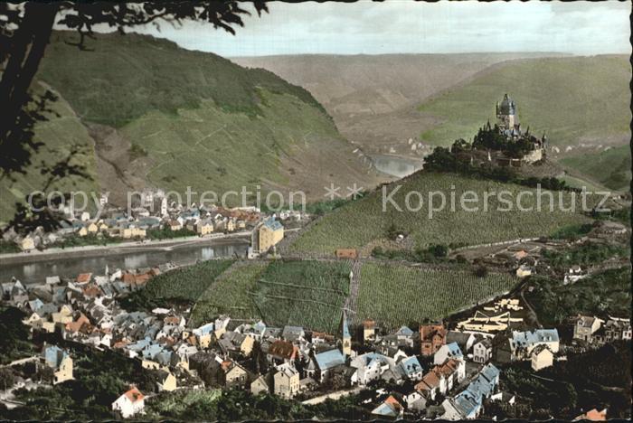 Cochem Mosel Blick von Umkehr zur Stadt Mosel Burg