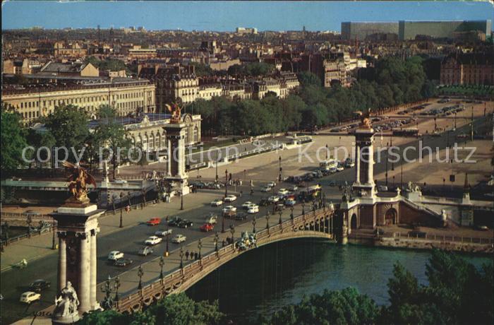 Paris Brücke Alexandre III Invalidenplatz