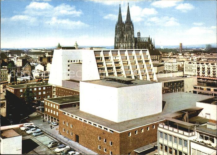 Koeln Rhein Opernhaus Schauspielhaus Dom