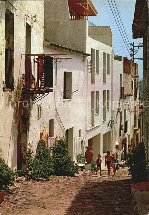 Cadaques Una de sus curiosas y empinadas calles Gasse