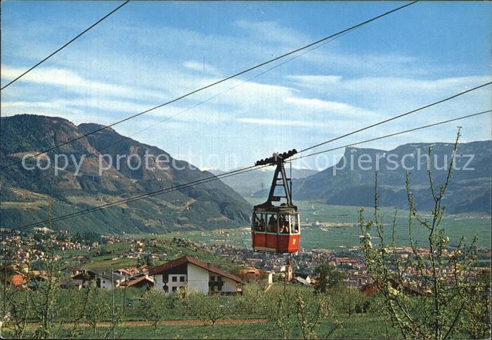 Dorf Tirol Talstation Seilbahn Alpenblick