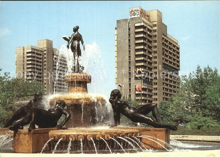Halle-Neustadt Frauenbrunnen Hochhaus