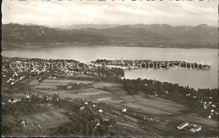Lindau Bodensee Panorama mit Alpenkette Fliegeraufnahme