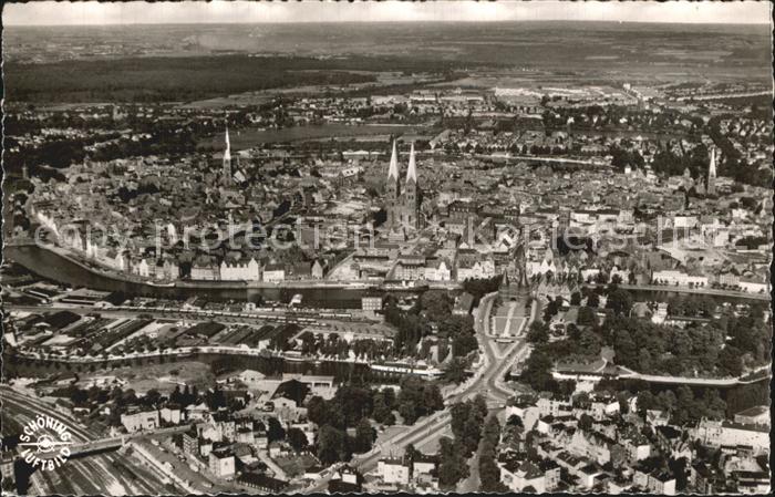 LueBECK CITY Luftaufnahme