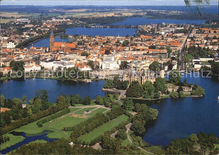 Schwerin Mecklenburg Zentrum Luftaufnahme Kirche