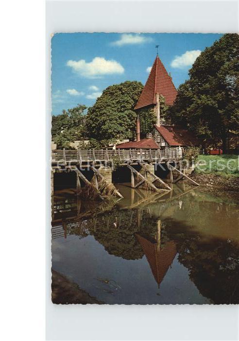 Osnabrueck Pernickelturm Holzbruecke Wasserspiegelung