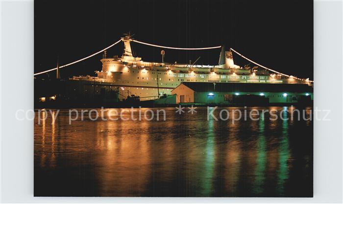Aruba Fabulous lights of the cruiseships Paardenbaai Oranjestad Harbour