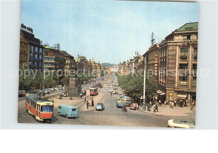 Praha Prahy Prague Vaclavske namesti Wenzelsplatz Denkmal Reiterstandbild Strass