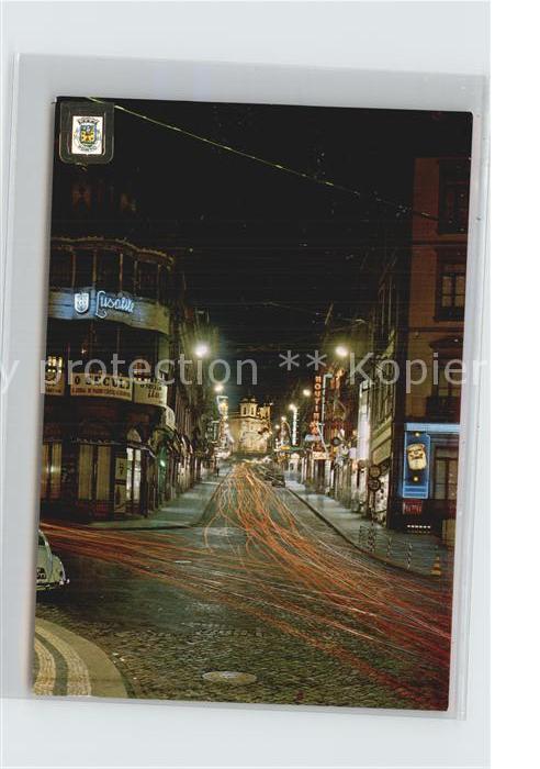 Porto Portugal Rua de Santo Antonio vista nocturna