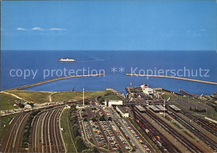 Puttgarden Fliegeraufnahme Faehrhafen