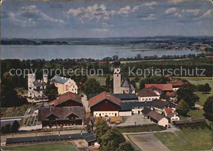 Ising Chiemsee Panorama mit Kirche und See