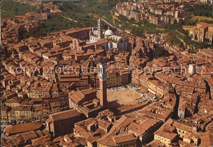 Siena Palazzo Pubblico veduta aerea