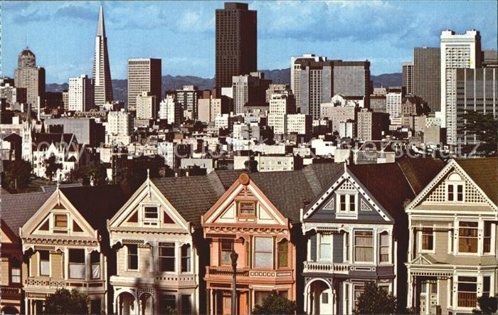 San Francisco California Quaint Victorian homes with Skyline