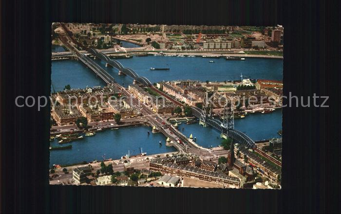 Rotterdam Fliegeraufnahme Brueckenpartie