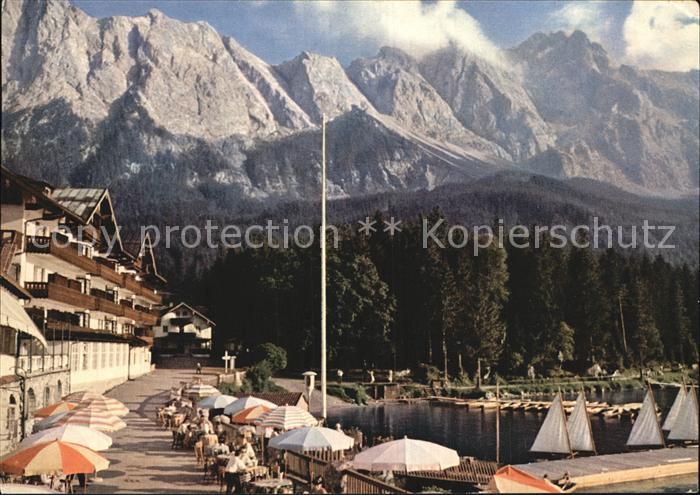 Eibsee Eibseehotel gegen Zugspitzmassiv