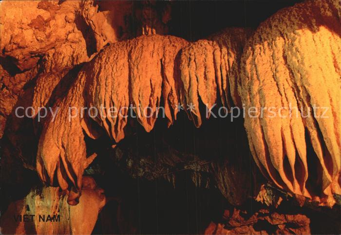 Hoehlen Caves Grottes Ha Long Bay Vietnam Stalactite Hoa Cuon