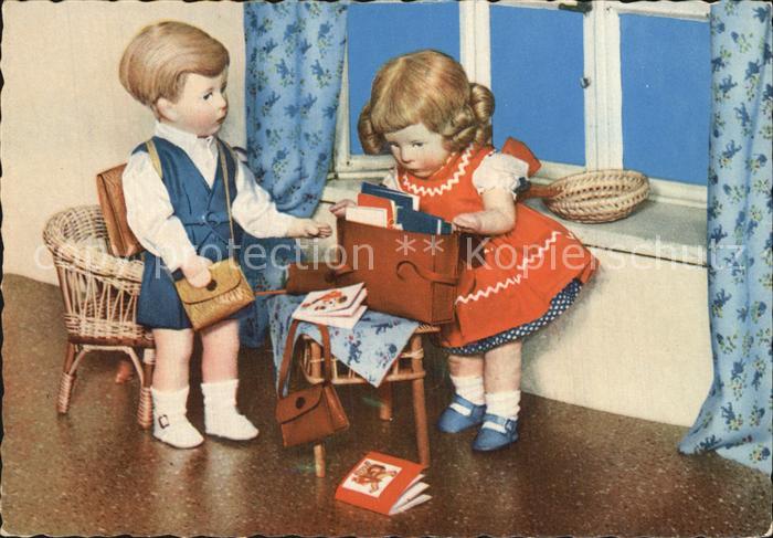 Puppe Doll Poupee Kinderspielzeug Schulranzen Bücher Hefte