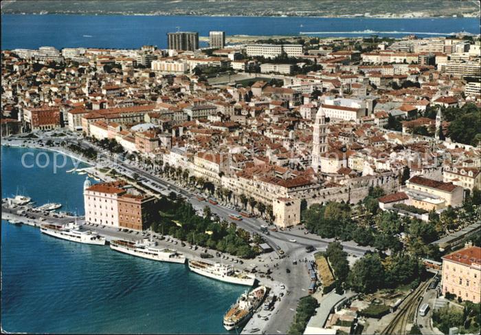 Split Spalato Fliegeraufnahme Hafen