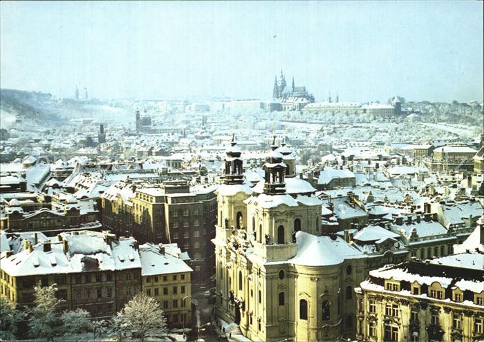 Praha Prahy Prague Fliegeraufnahme mit Altstadt und Burg im Winter
