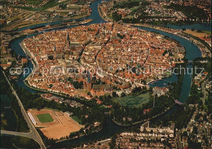 LueBECK  CITY Fliegeraufnahme Hansestadt