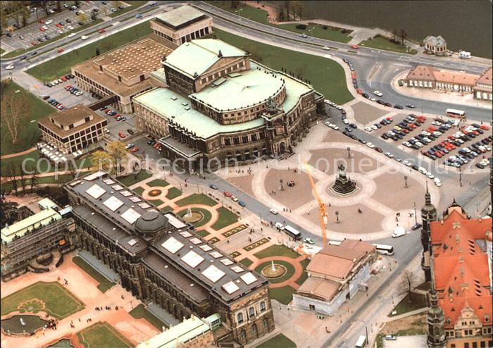 DRESDEN Elbe Semperoper Fliegeraufnahme