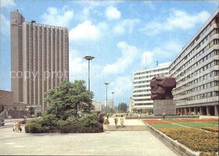 Karl-Marx-Stadt Karl Marx Allee mit Hotel Kongress Monument und Rat des Bezirks