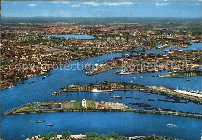 HAMBURG CITY Stadt und Hafen Fliegeraufnahme
