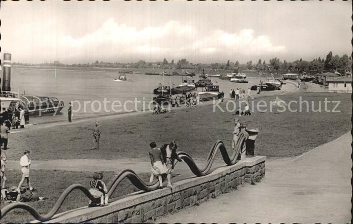 DuessELDORF  CITY Rheinpartie