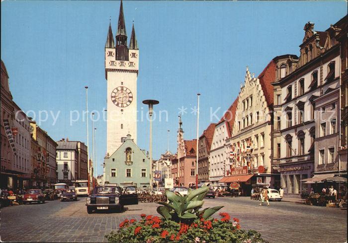 Straubing Ludwigsplatz mit Stadtturm
